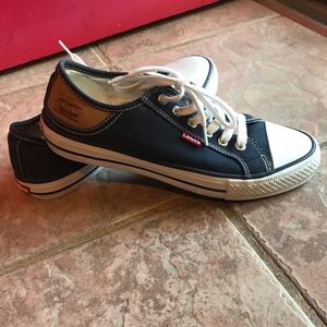 Levi’s Women’s Sneakers